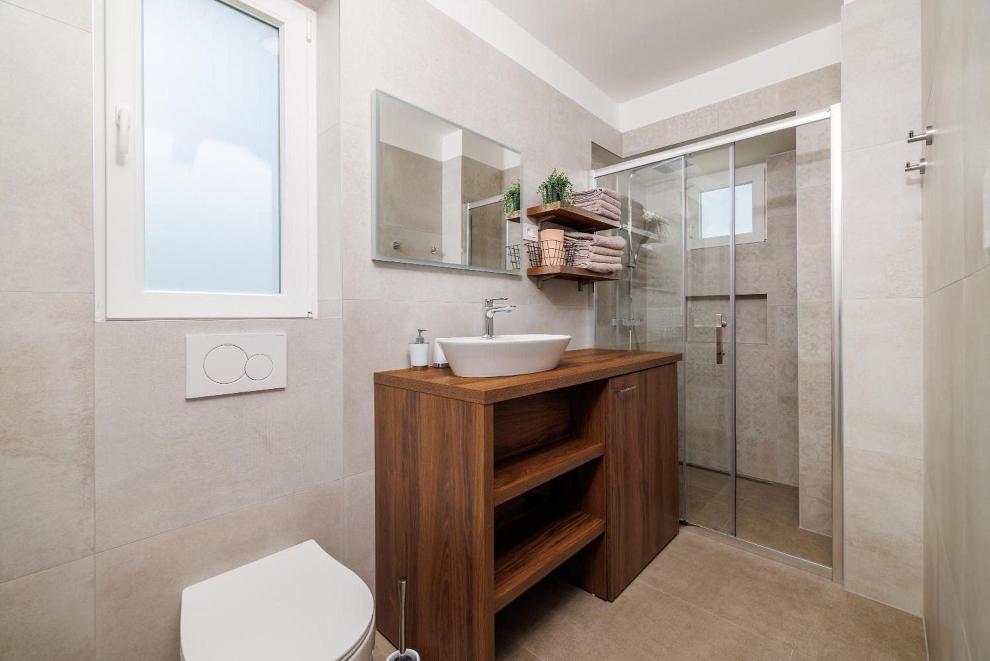 Apartmani Viktorija Jadranovo Εξωτερικό φωτογραφία