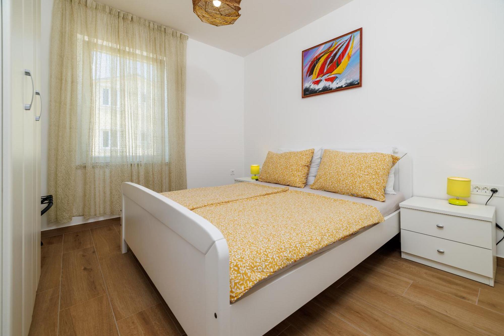 Apartmani Viktorija Jadranovo Εξωτερικό φωτογραφία