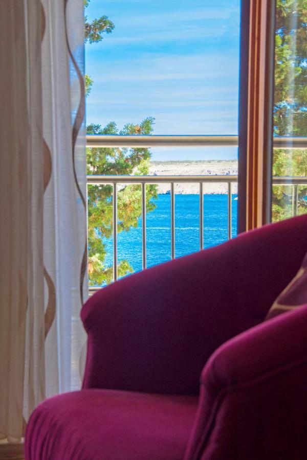 Apartmani Viktorija Jadranovo Εξωτερικό φωτογραφία